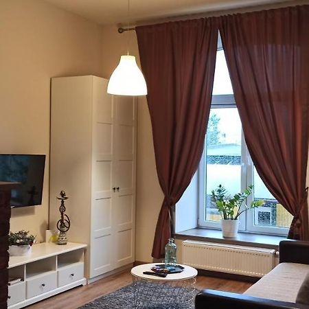 Studio Flat In A Historical XIX C. Building. Kaunas Exteriör bild